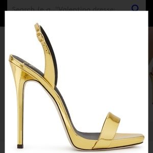 Beautiful Giuseppe zanotti shoe size 37.5
